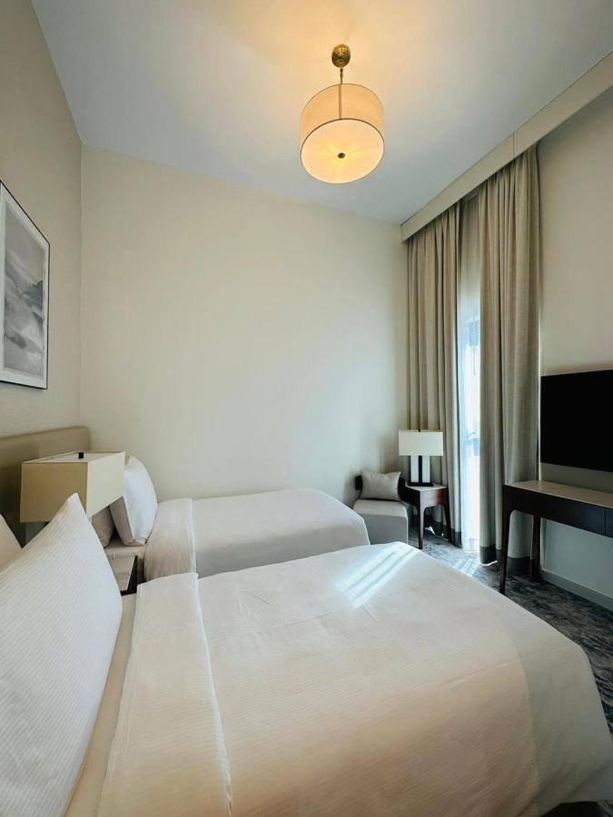 Ocean Mountain View Apartment At The Address Fudschaira Exterior foto
